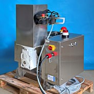 700.022 - Small electrical winch - 2,2 kWatt.